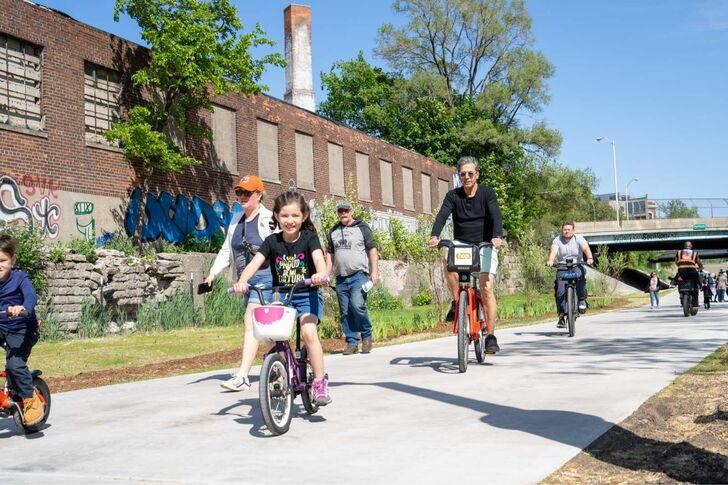 Southwest Greenway: Cyclists on the Southwest Greenway path