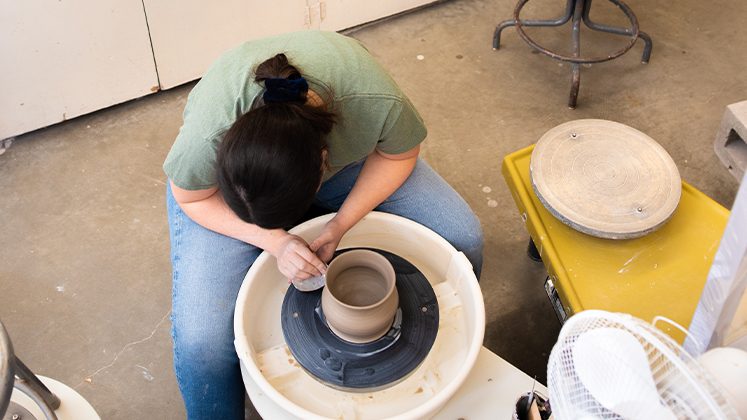 Advanced Ceramics Session 2: haladó kerámia a Midland Center for the Artsban — Szervezői kép