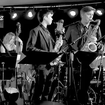 Happy Hour: University of Michigan Jazz Ambassadors — Szervezői kép