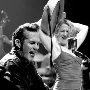 Steve Lucky & the Rhumba Bums ft. Miss Carmen Getit — Szervezői kép