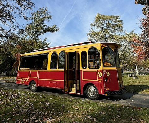 Vintage trolis túra az Elmwood Cemeteryben — Szervezői kép
