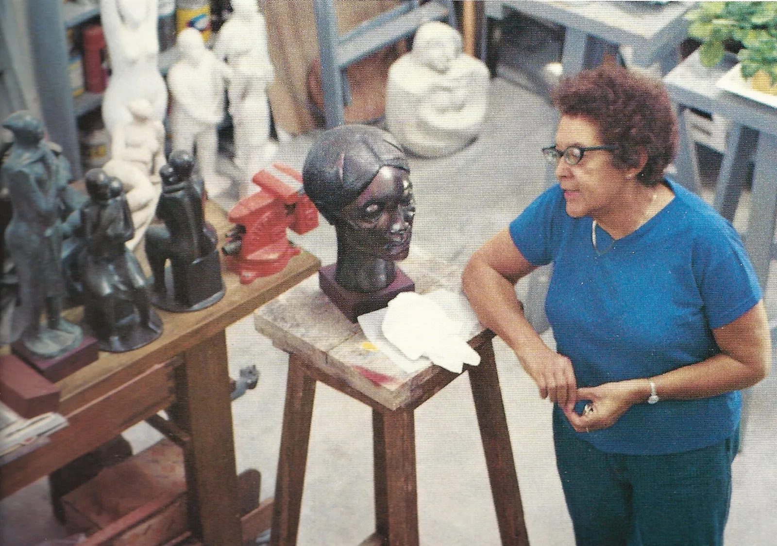 Mélyebb merülés: Elizabeth Catlett Borderless beszélgetés — Szervezői kép