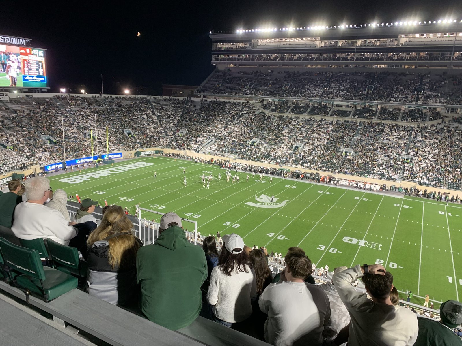 Egyetemi férfi jégkorong: Michigan State–Wisconsin — Szervezői kép