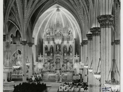 Sacred Spaces and City Landmarks: Spier & Rohns
