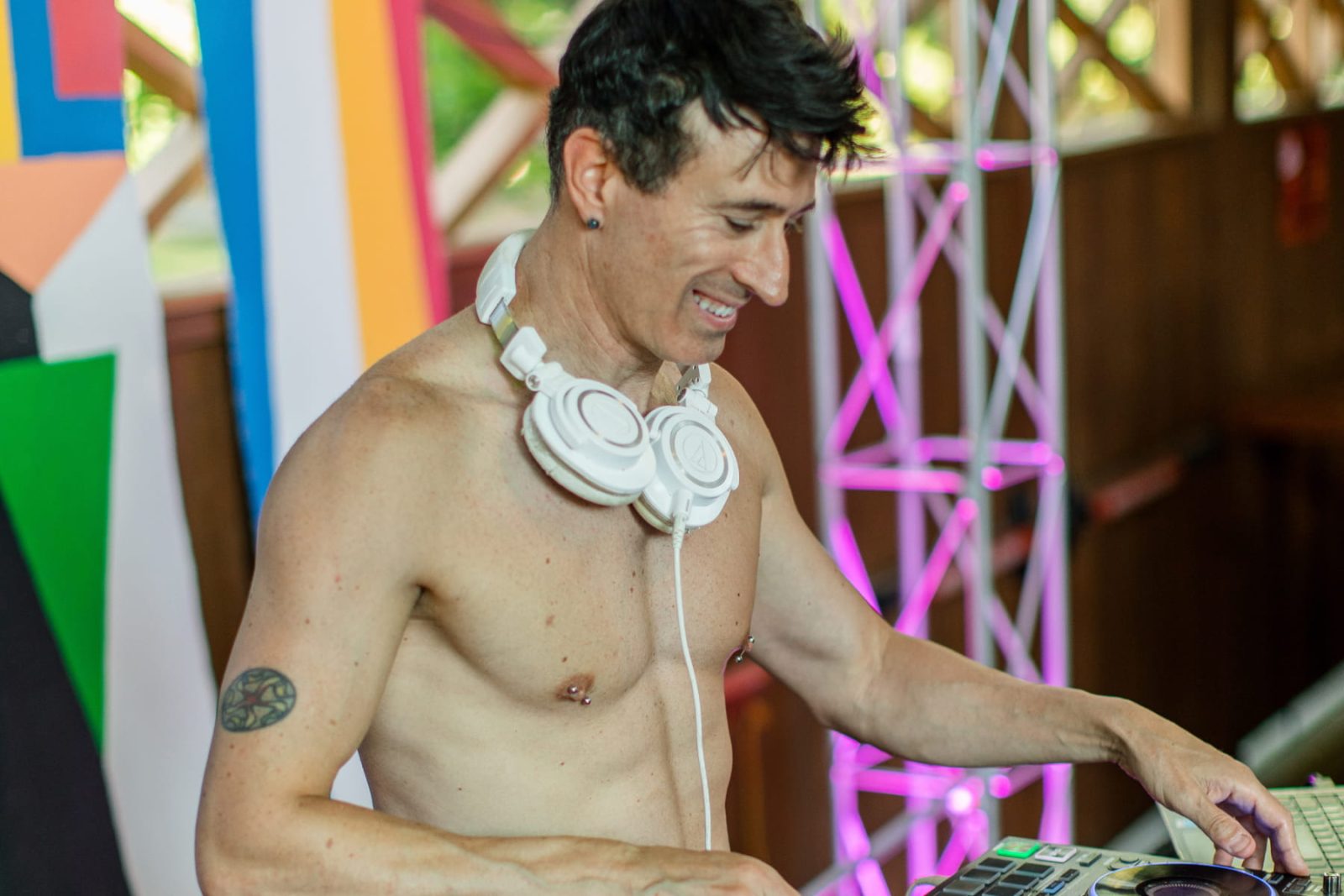 DJ DigiMark a Splash Barban Douglasban — Szervezői kép