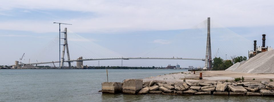 The 2,799-foot main span from the Windsor shore