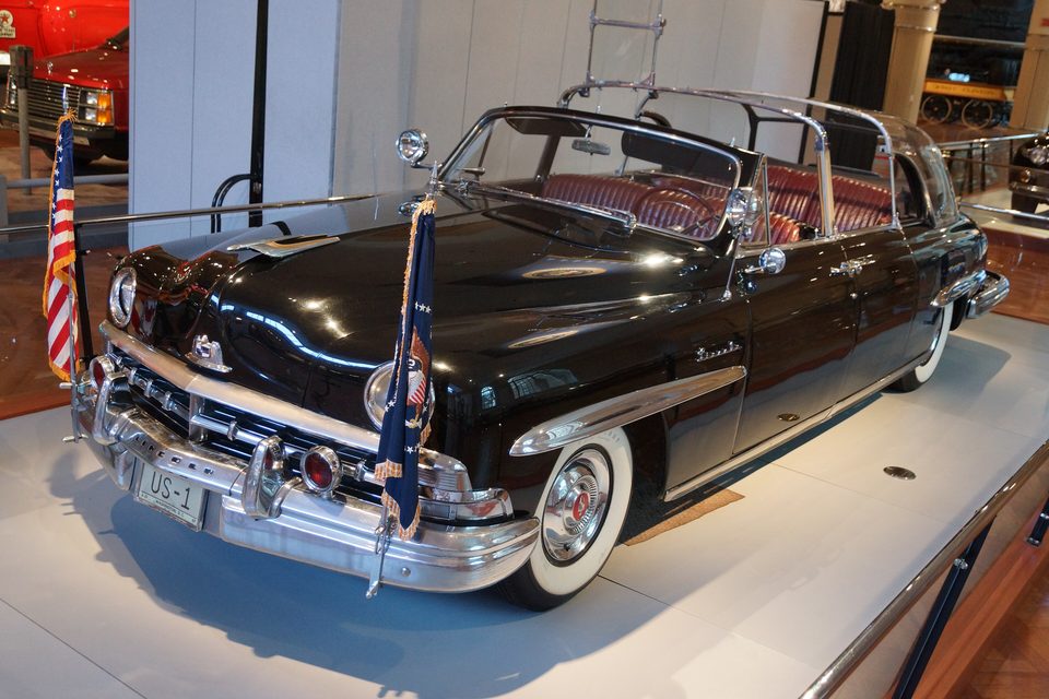 The 1950 Lincoln “Bubble-Top” presidential car, which got its plastic bubble roof from Eisenhower (photo: 2016)