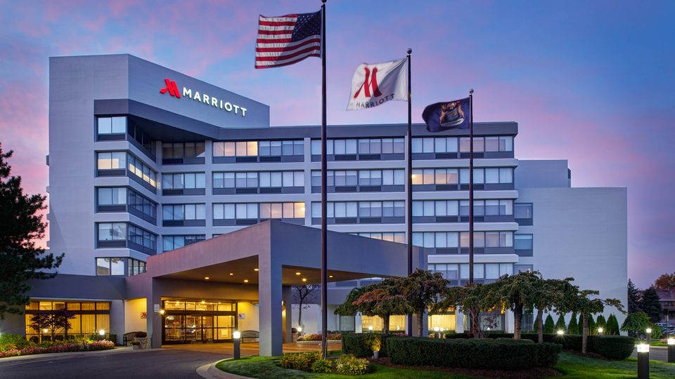 Detroit Marriott Southfield — exterior