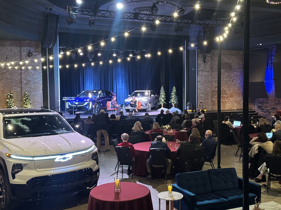 Garden Theater — Automotive Press Association theater and stage layout