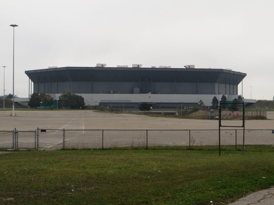 Pontiac Silverdome, Pontiac, Michigan