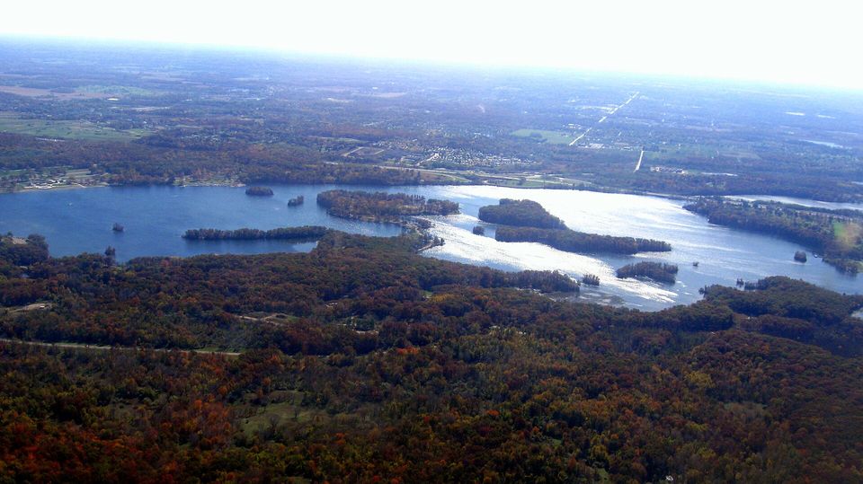 Kent Lake and the Kensington Metropark woods from above
