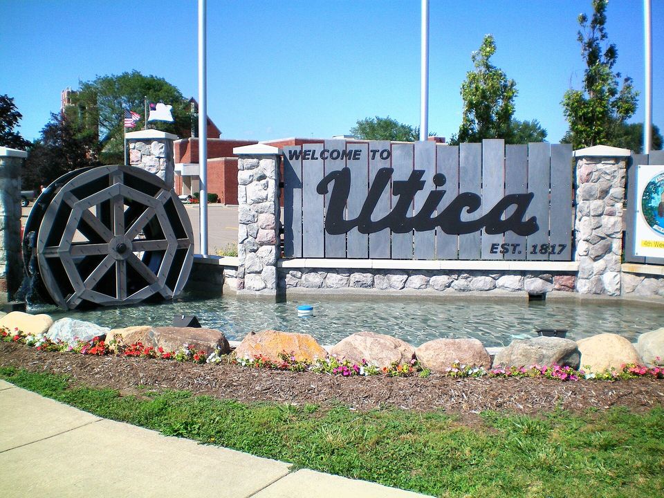 Welcome sign in downtown Utica