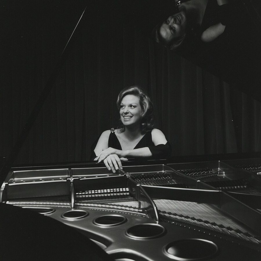 Carol Rosenberger portréja