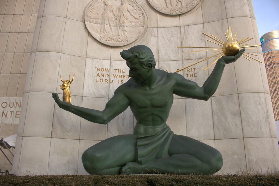 A Spirit of Detroit, Marshall Fredericks 1958-as bronzszobra a városháza előtt (2020)