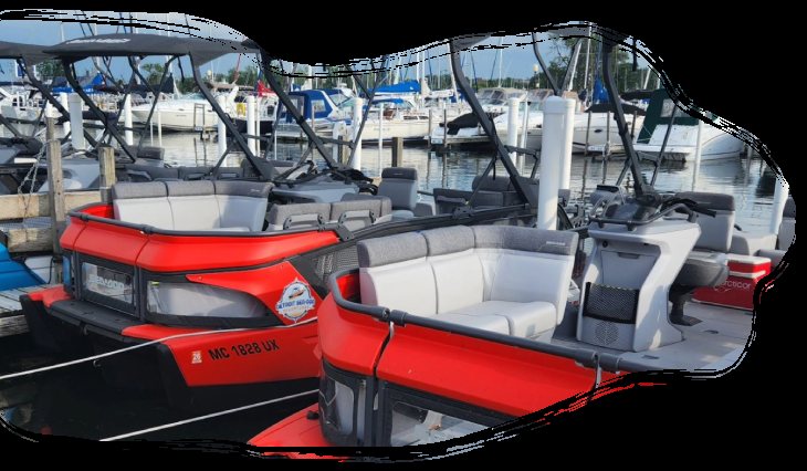 A cég piros jetboat flottája egymás mellett kikötve a marinában